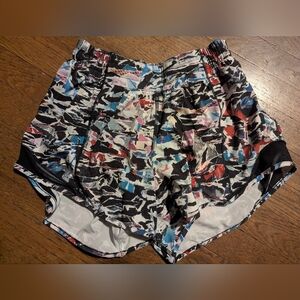 EUC, Lululemon hotty hot shorts, 4